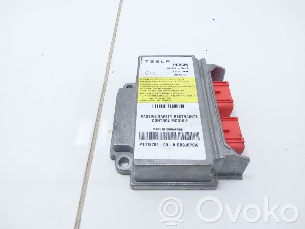 Tesla Model S Airbag control unit/module 