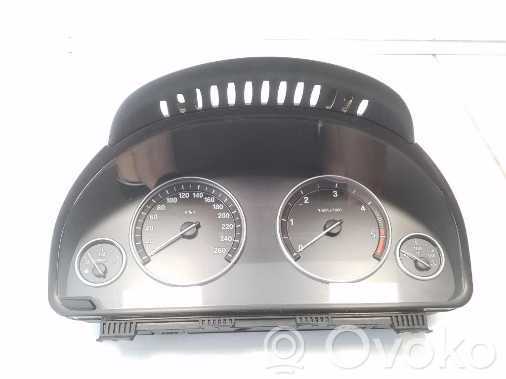 BMW 5 F10 F11 Speedometer (instrument cluster) 