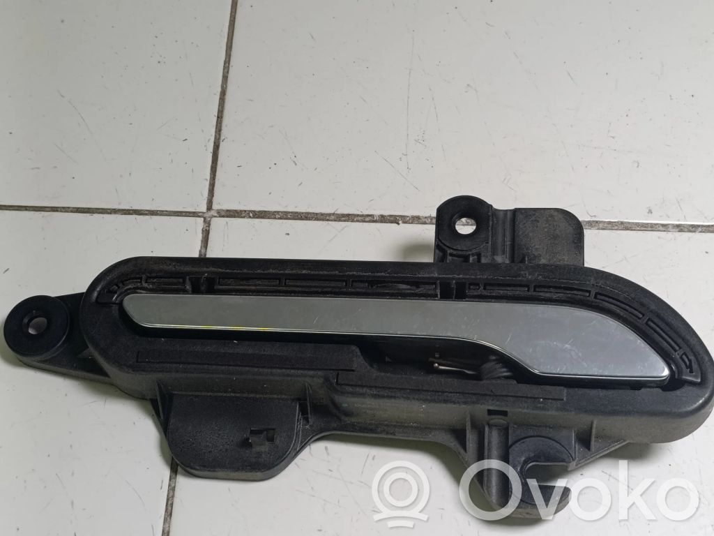 Tesla Model 3 Manecilla externa puerta delantera 