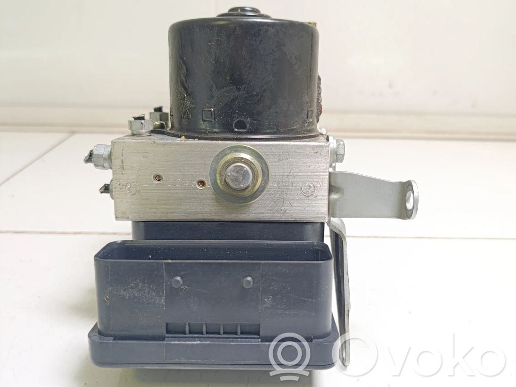 BMW 3 E90 E91 ABS bloks 