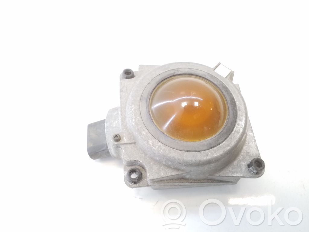 Volkswagen PASSAT B7 Sensor de radar Distronic 