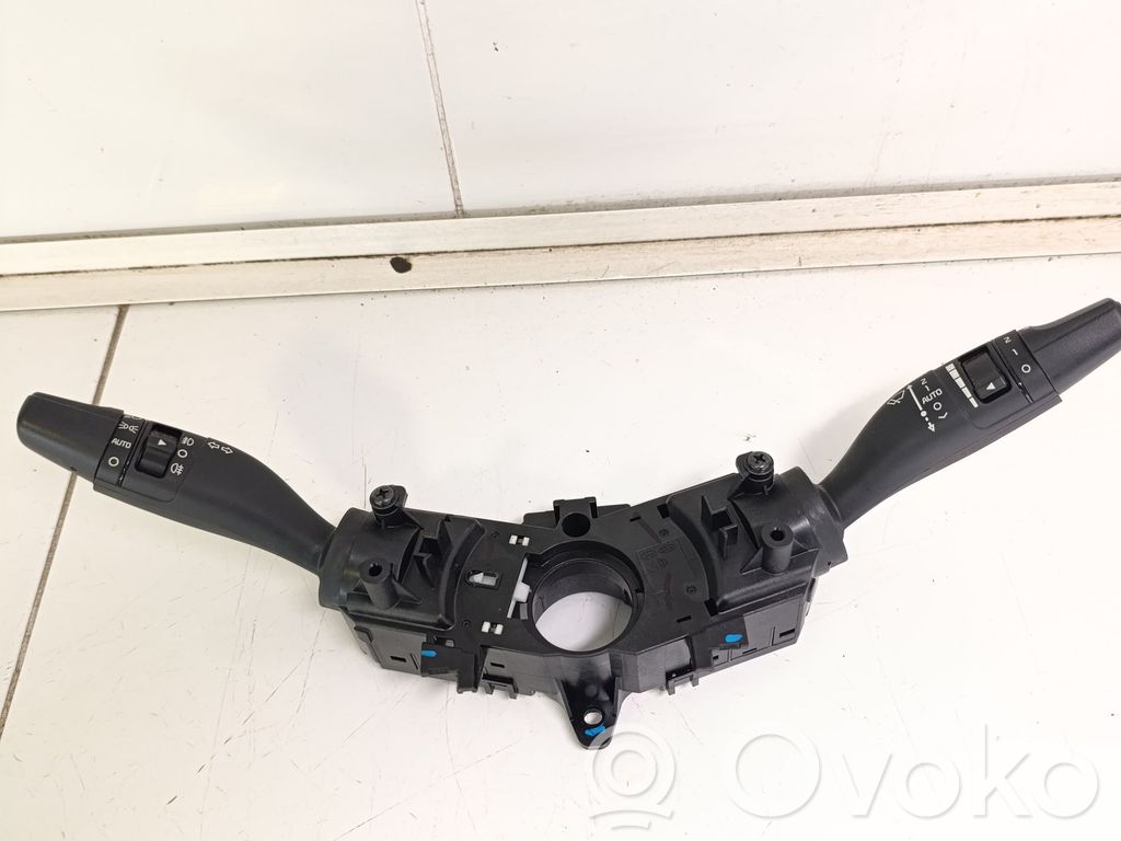 KIA Niro Wiper turn signal indicator stalk/switch 