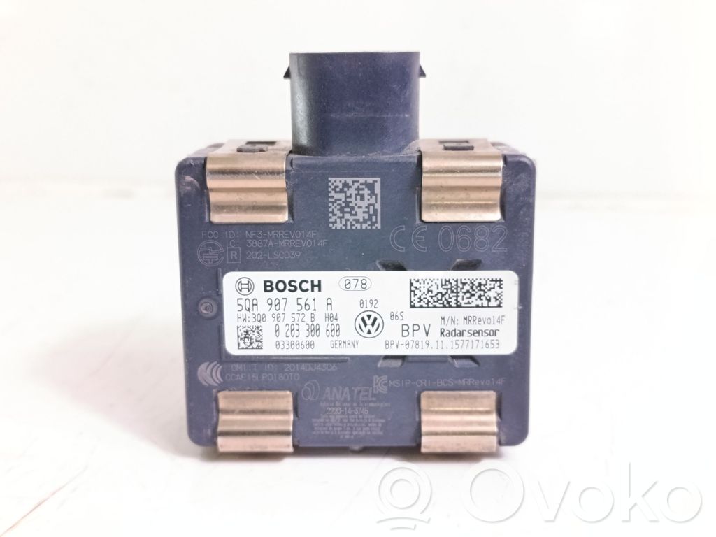 Volkswagen Touran III Sensor de radar Distronic 