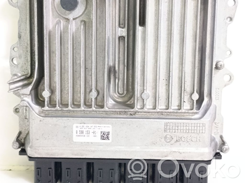 BMW 5 G30 G31 G38 Engine control unit/module 