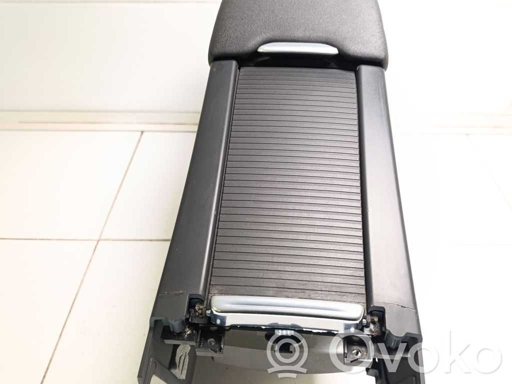 Volvo V60 Center console 
