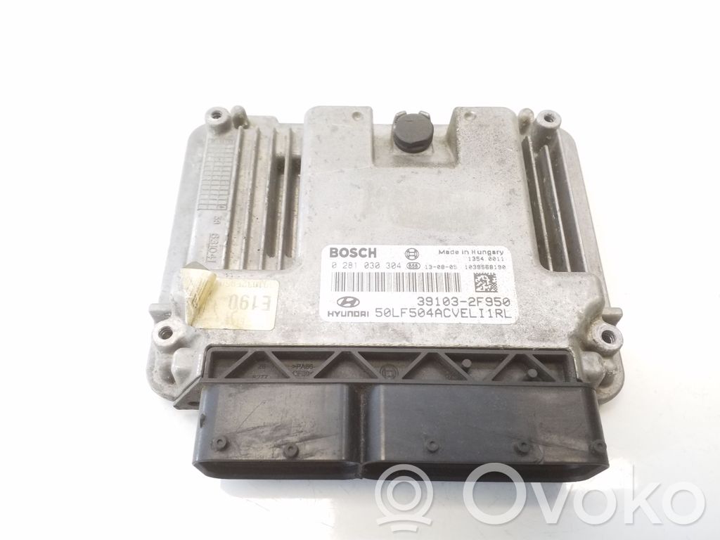 Hyundai ix35 Engine control unit/module 