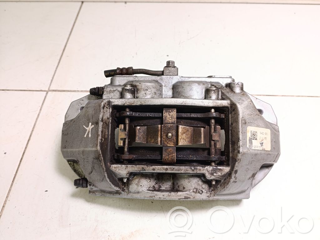 Etujarrusatula   104462100D