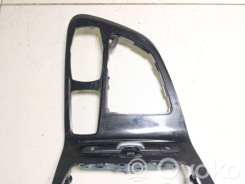 BMW 2 F45 Otros elementos de la consola central (túnel) 