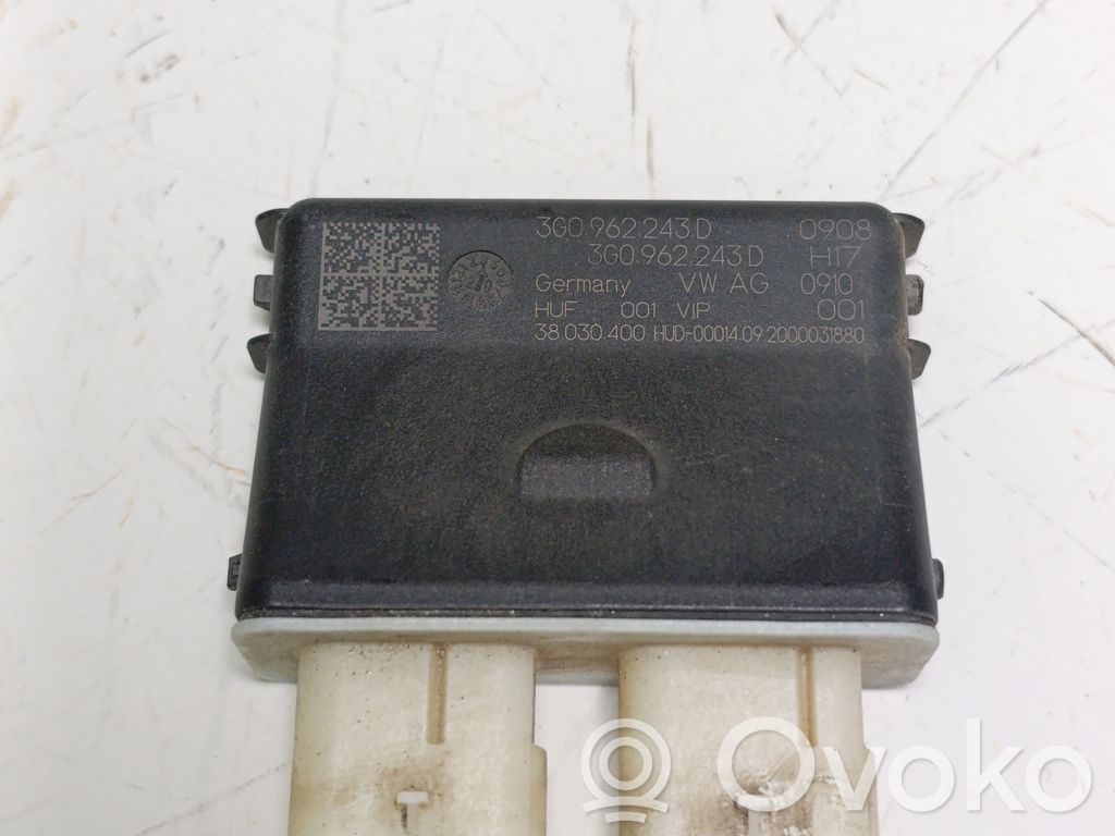 Audi e-tron Tailgate/trunk control unit/module 
