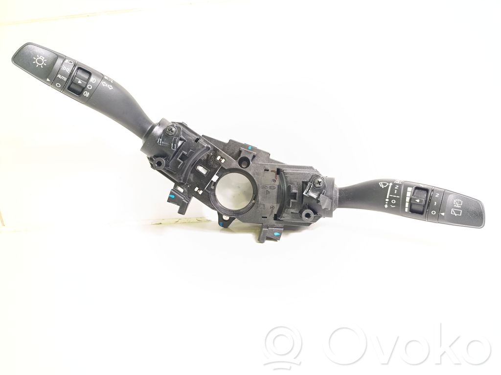 KIA Niro Wiper turn signal indicator stalk/switch 