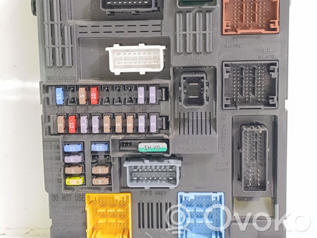 Toyota Proace Sulakemoduuli 