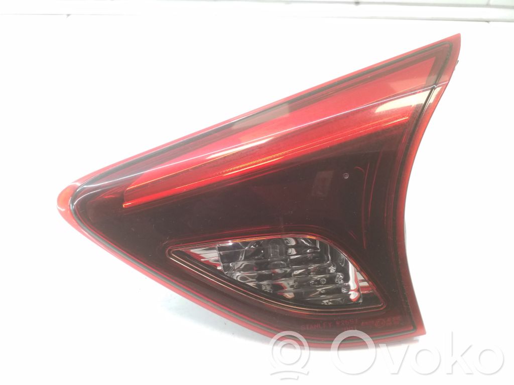 Mazda CX-5 Aizmugurējais lukturis pārsegā 