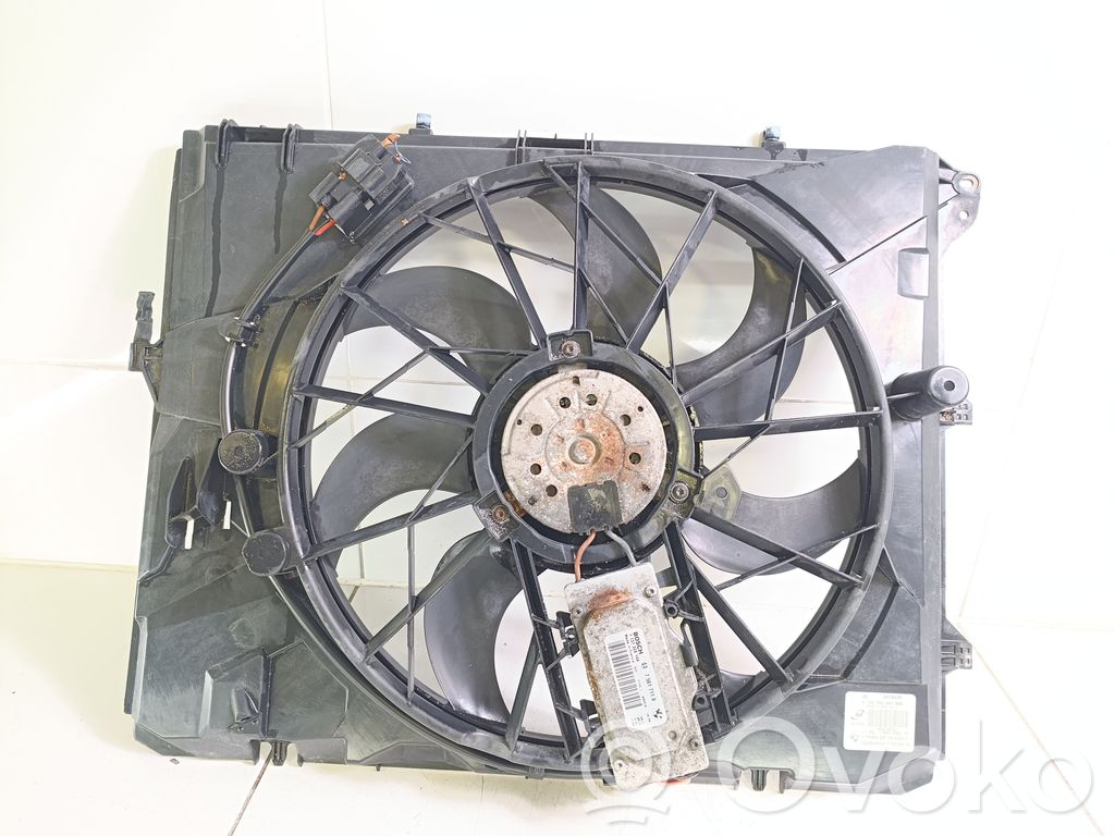 BMW 3 E90 E91 Elektrinis radiatorių ventiliatorius 
