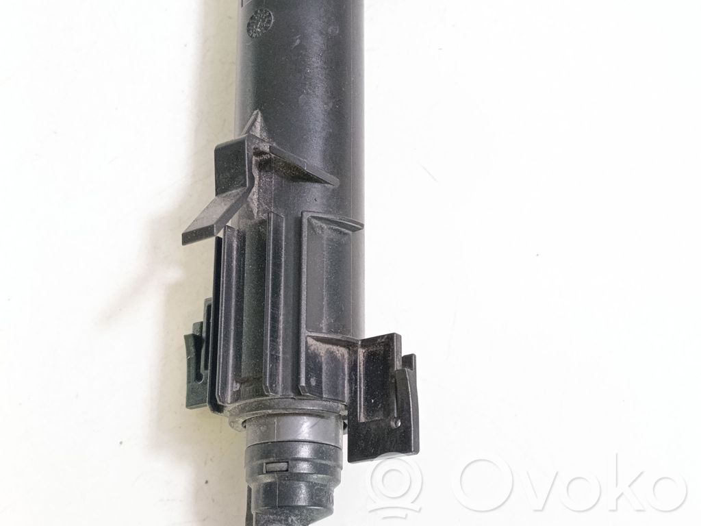 Audi A4 S4 B8 8K Dysza spryskiwacza lampy przedniej 