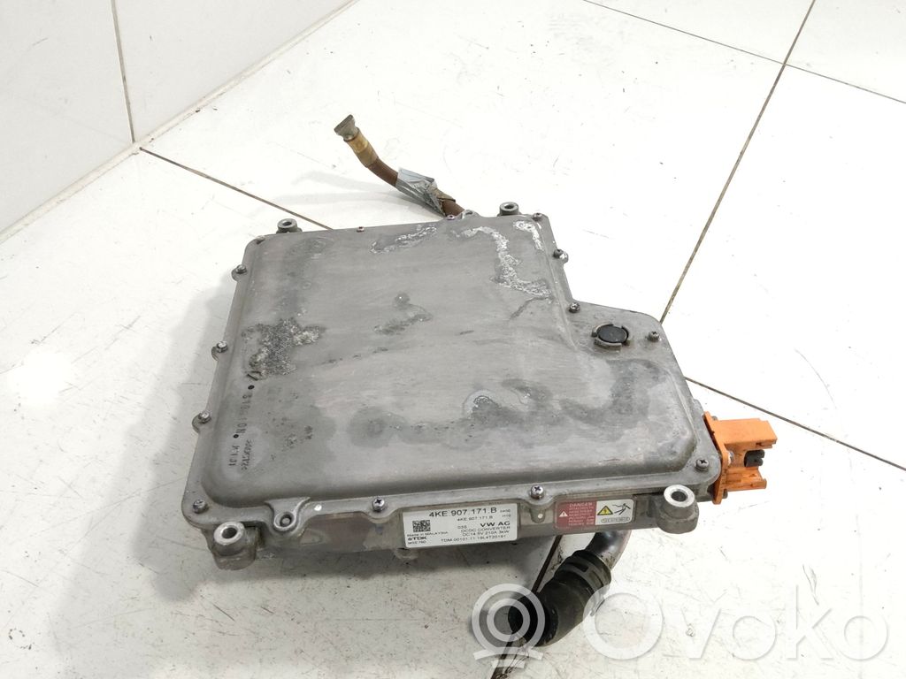 Audi e-tron Voltage converter inverter 