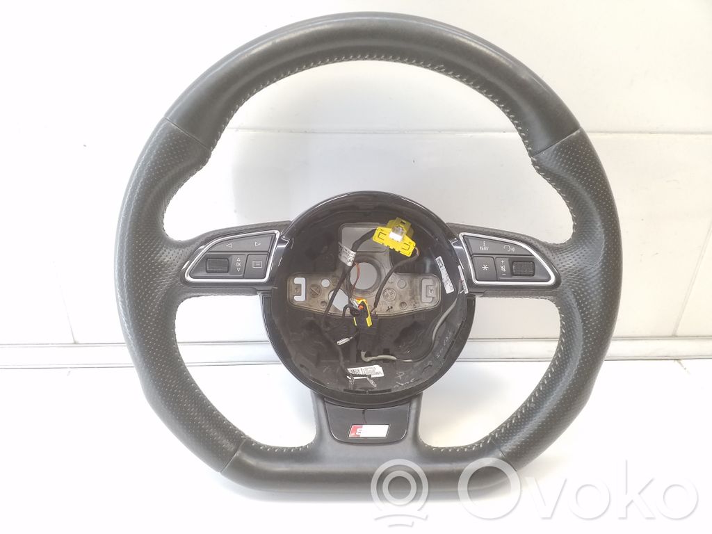 Audi A3 S3 8V Ohjauspyörä 