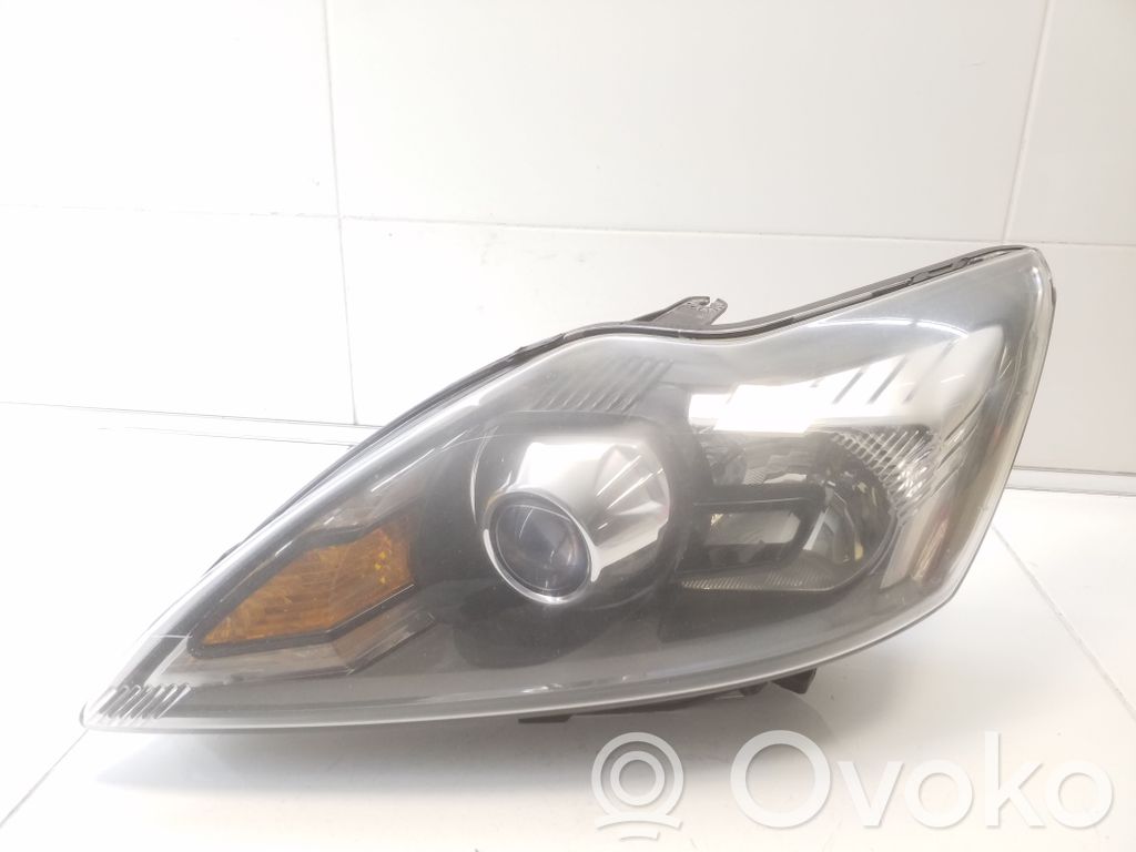 Ford Focus Headlight/headlamp 