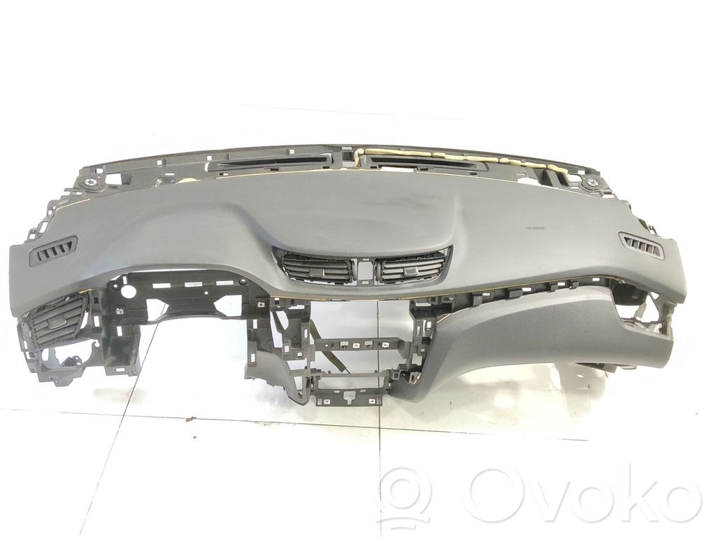 Nissan X-Trail T32 Panel de instrumentos 
