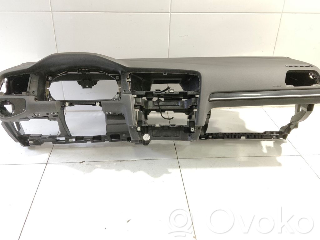 Volkswagen Golf VII Panel de instrumentos 