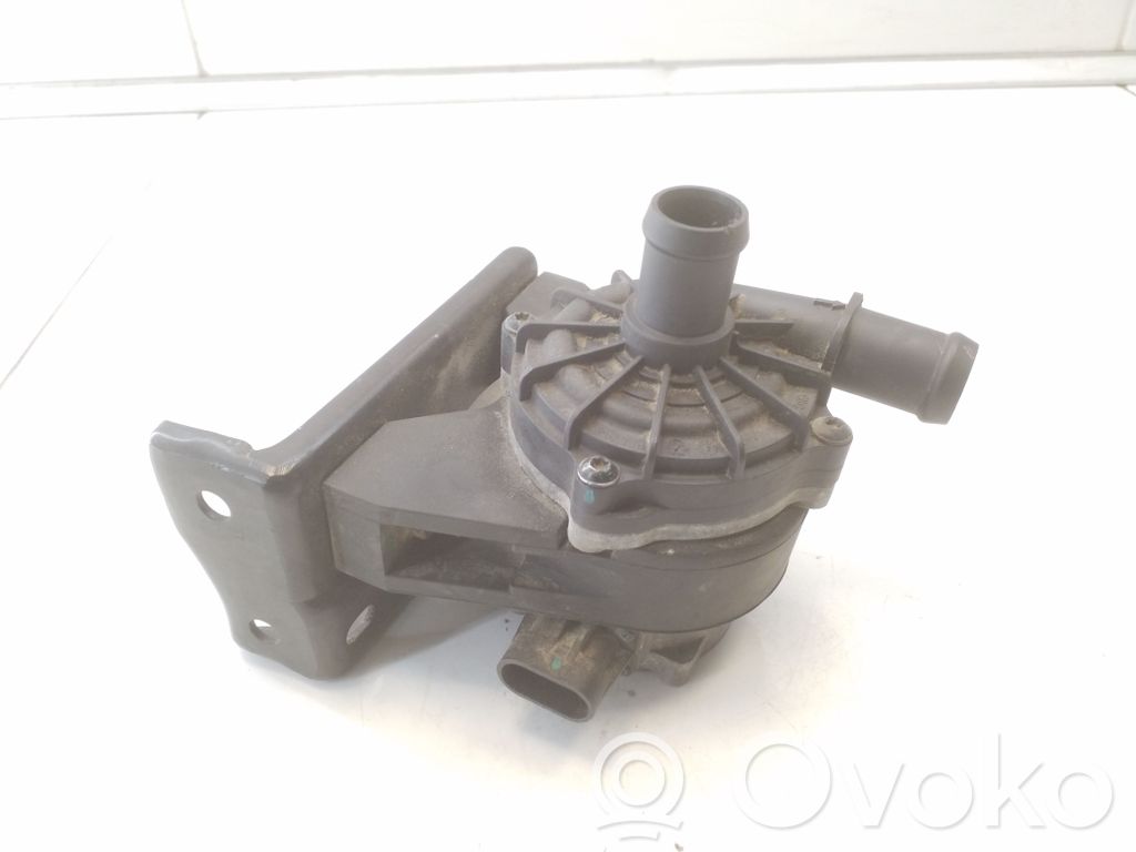 Maxus Euniq 6 Pompe de circulation d'eau 