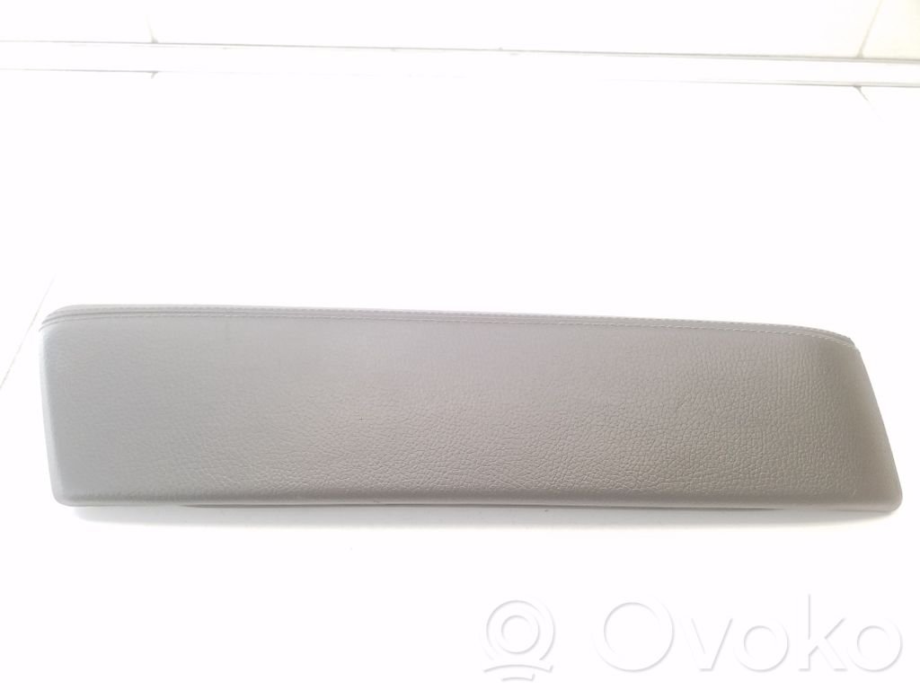 BMW 5 G30 G31 G38 Podłokietnik tunelu środkowego 