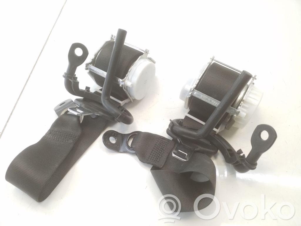 BMW i3 Cinturón trasero 