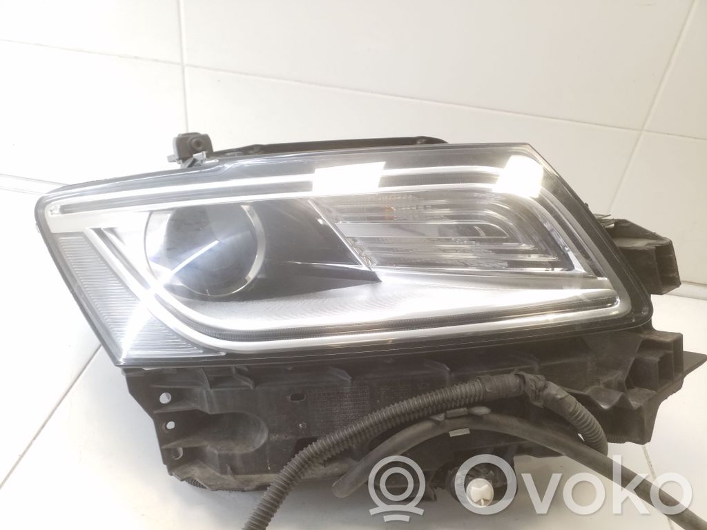 Audi Q5 SQ5 8R Lampa przednia 