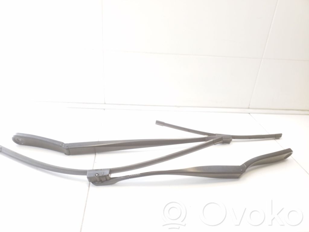 BMW 5 F10 F11 Ramię wycieraczki szyby przedniej / czołowej 