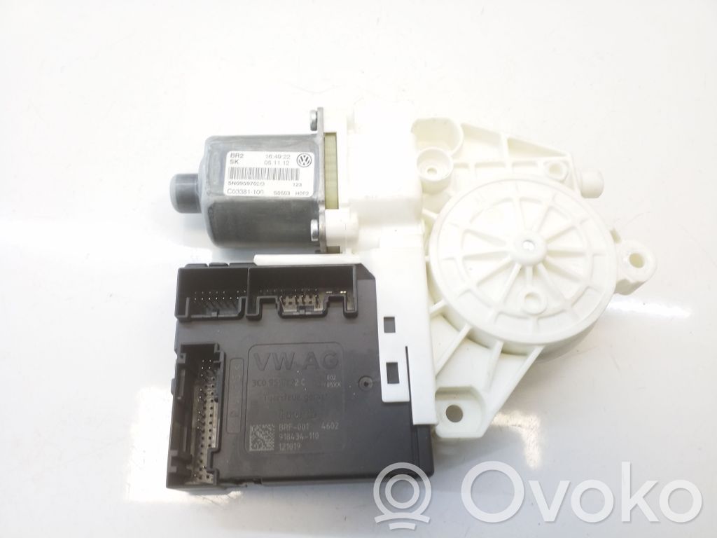 Volkswagen Tiguan Silnik regulatora szyby drzwi przednich 