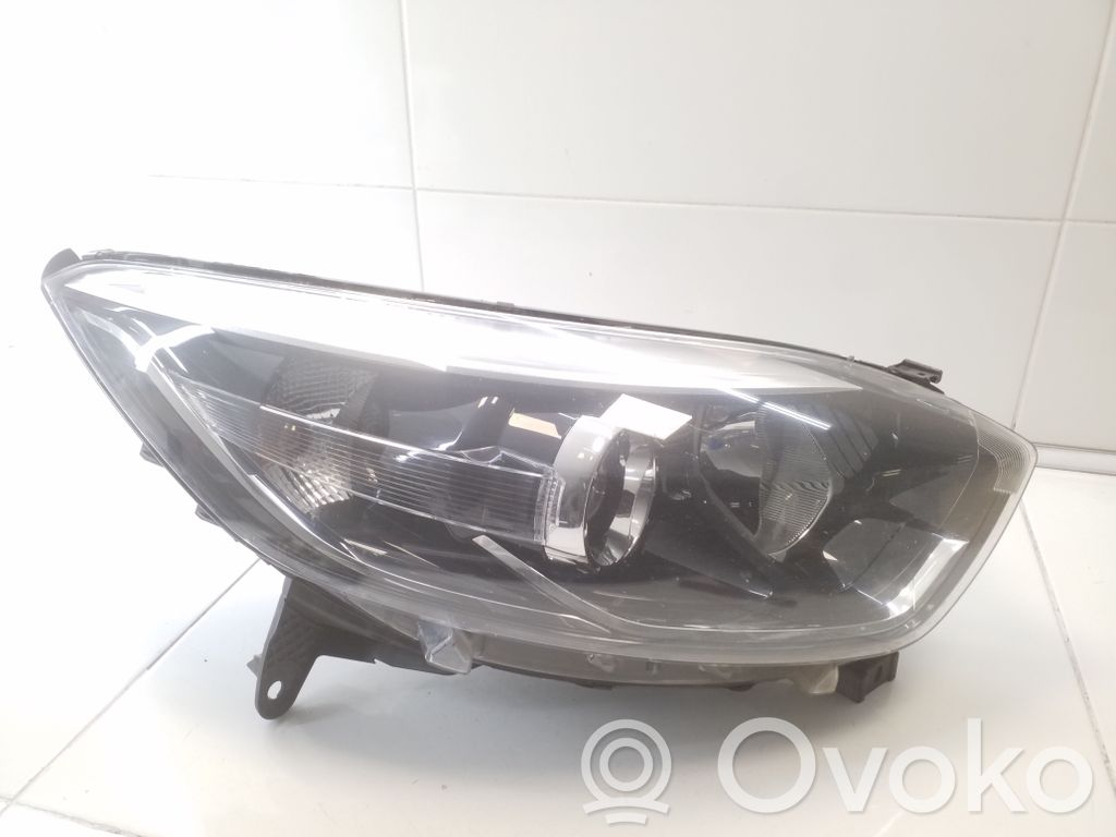 Renault Captur Phare frontale 