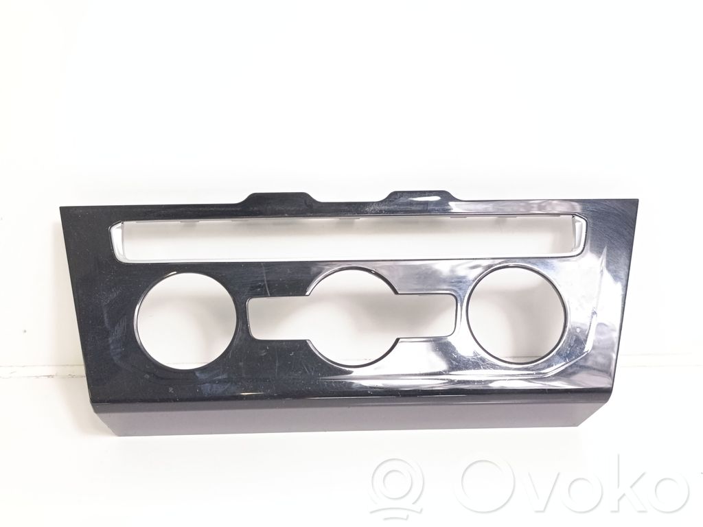 Volkswagen PASSAT B8 Mascherina climatizzatore/regolatore riscaldamento 