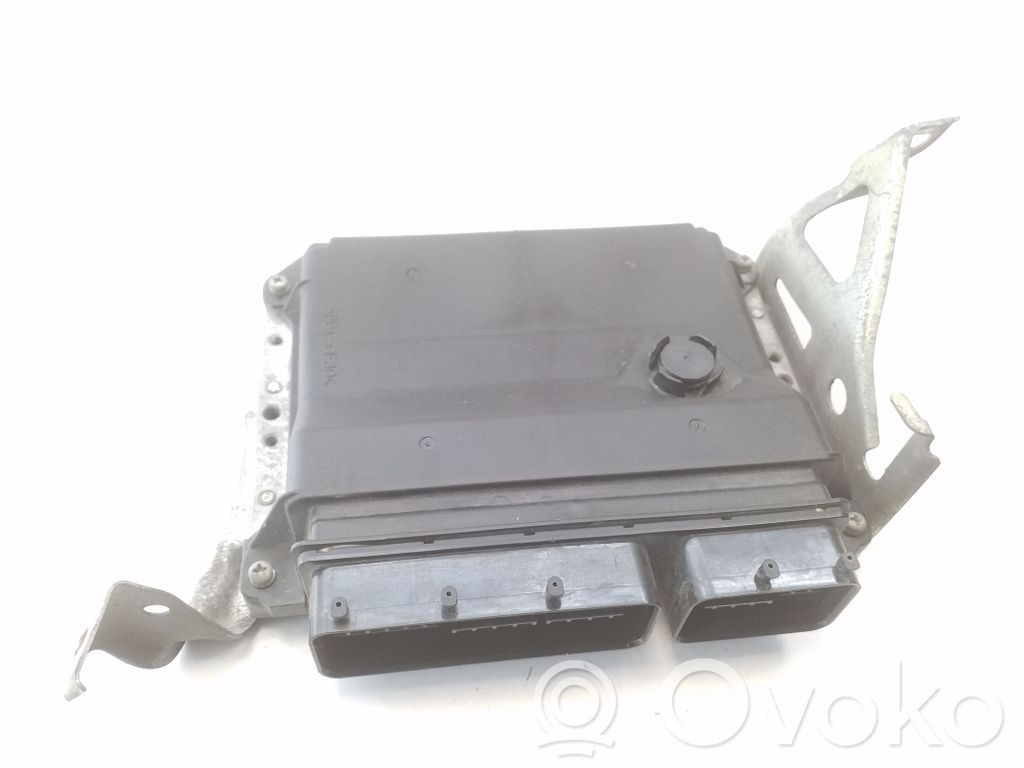 Toyota Verso Engine control unit/module 