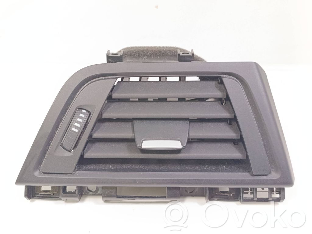 BMW 3 F30 F35 F31 Garniture, panneau de grille d'aération latérale