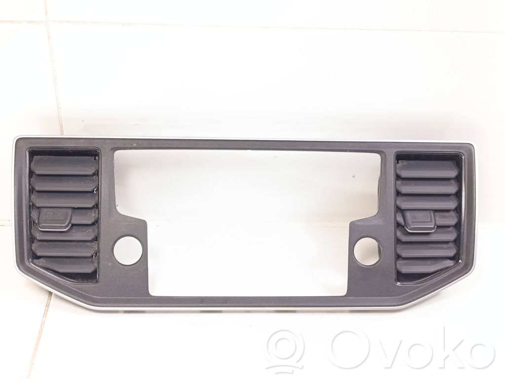 Rejilla de ventilación central del panel   7C0857038F
