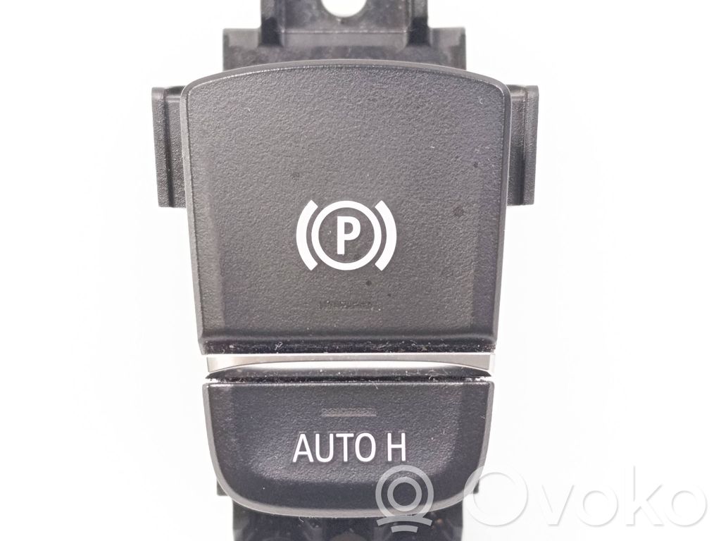 BMW X3 G01 Przycisk / Włącznik hamulca ręcznego 