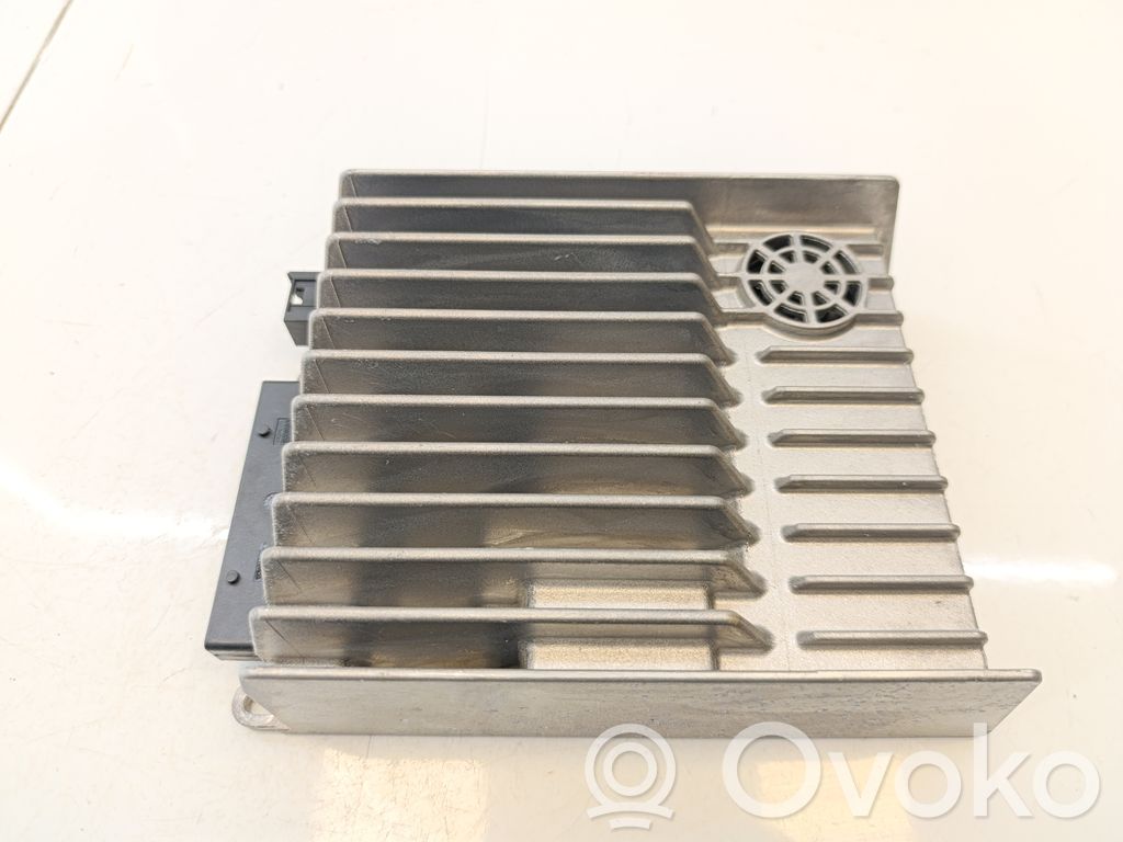 Mercedes-Benz E W212 Amplificatore