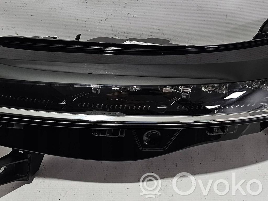 Renault Megane E-Tech Headlight/headlamp 