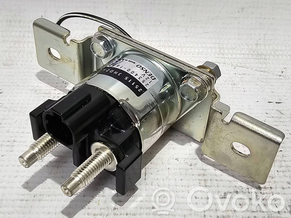 Nissan Note (E12) Kita rėlė 