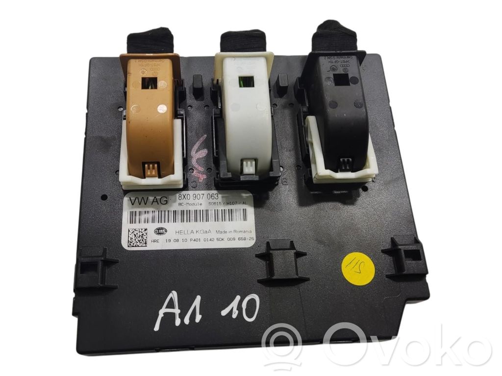 Audi A1 Comfort/convenience module 