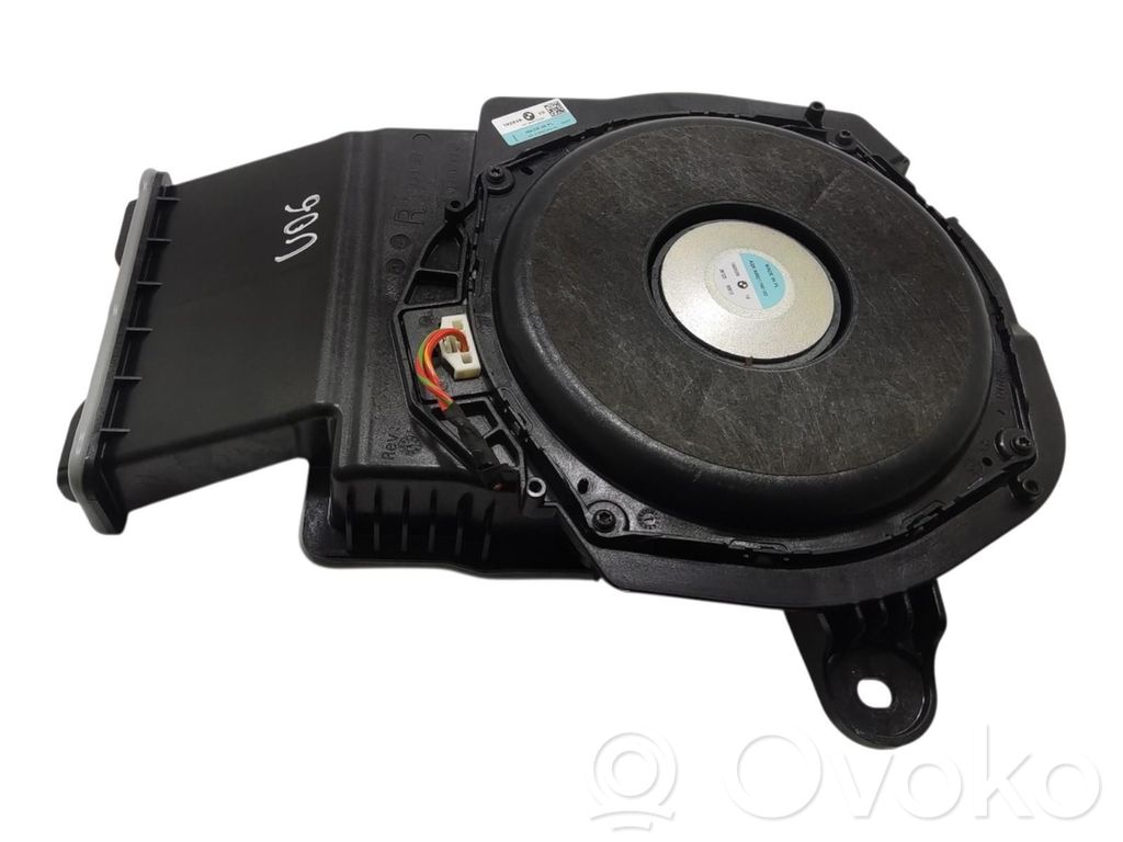 BMW 2 Active Tourer U06 Subwoofer 