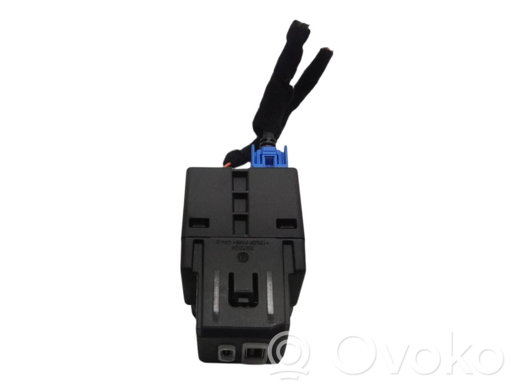 Jeep Compass USB socket connector 