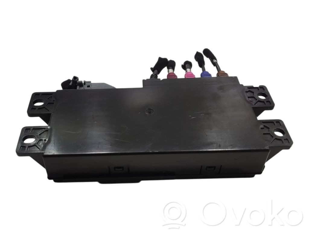 Jeep Compass Wzmacniacz anteny 