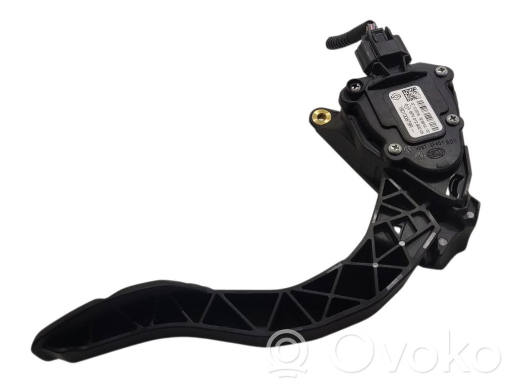 Renault Captur II Accelerator throttle pedal 