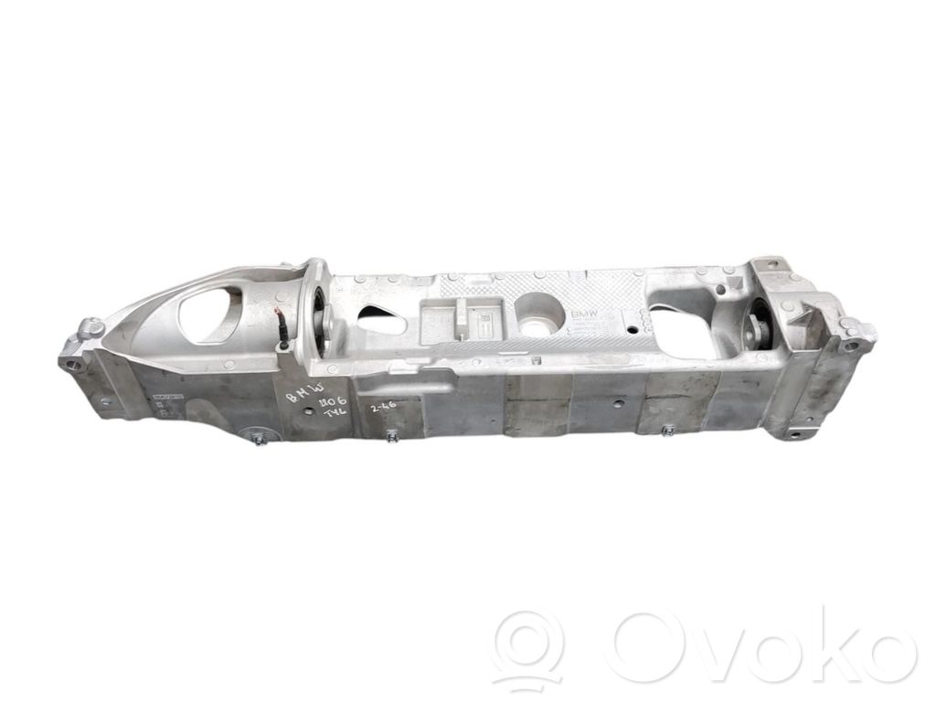 Engine mounting bracket   9796428,9796428,9845739,20222026,9845739