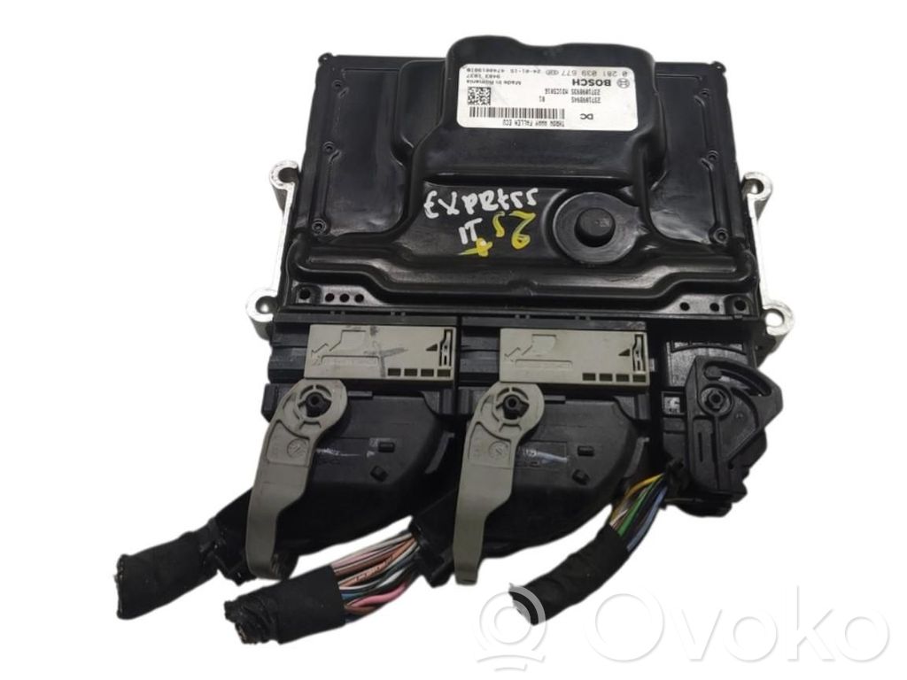 Renault Express Engine control unit/module ECU 