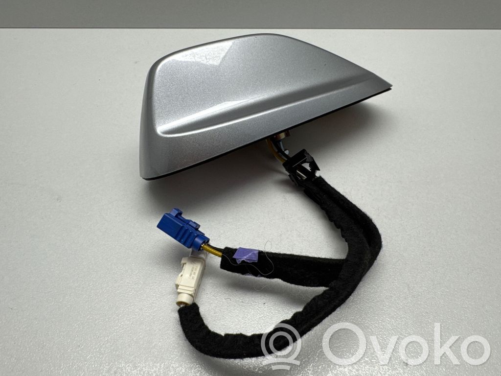GPS Antenne   6ZP28JSCAA,MR576507,5044780
