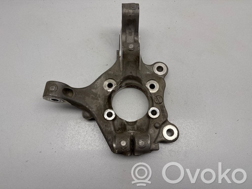 Front wheel hub   68189019AC