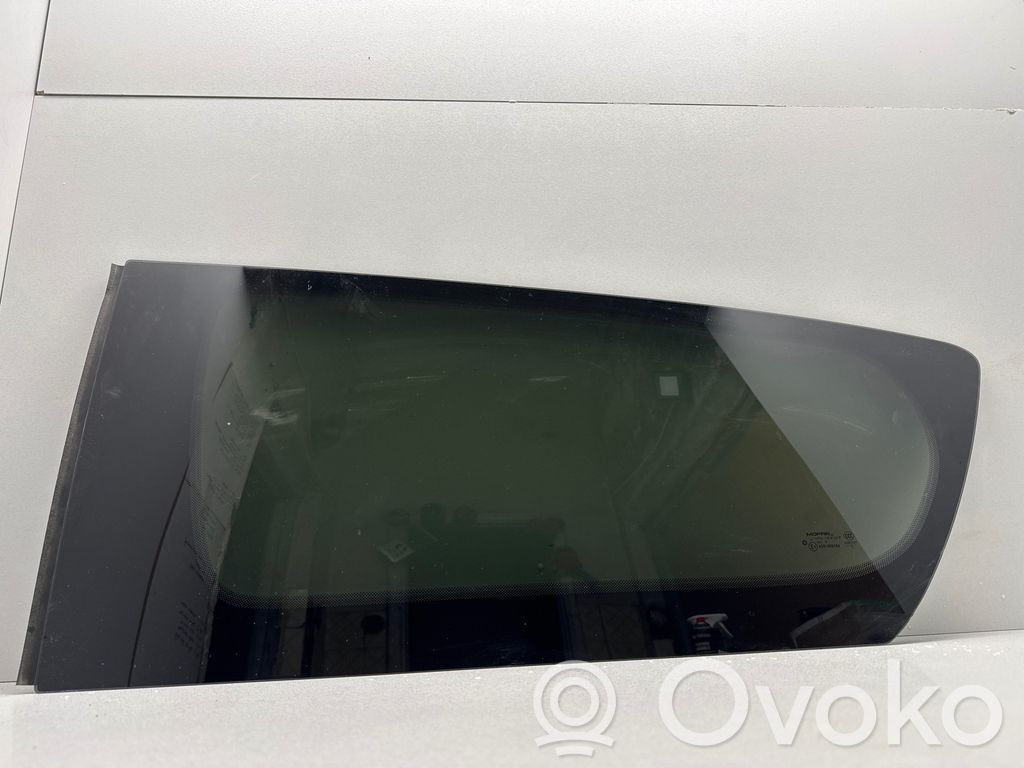 Rear side window   P68238495AC,43R000184,E000989