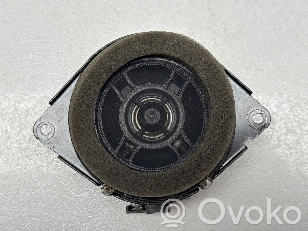 Chrysler Pacifica Panel speaker 