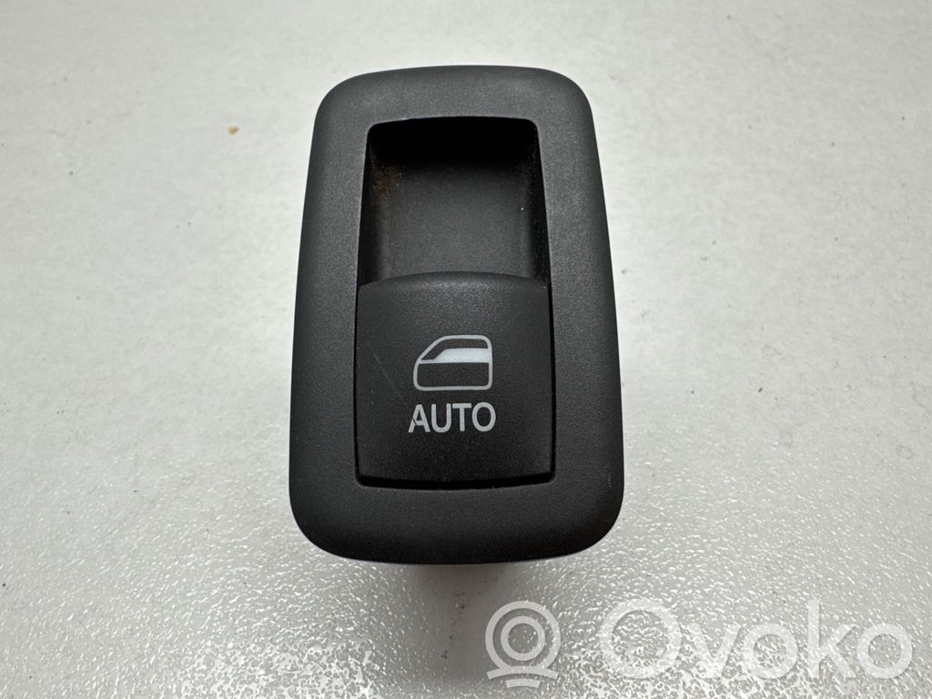Chrysler Pacifica Interruptor del elevalunas eléctrico 